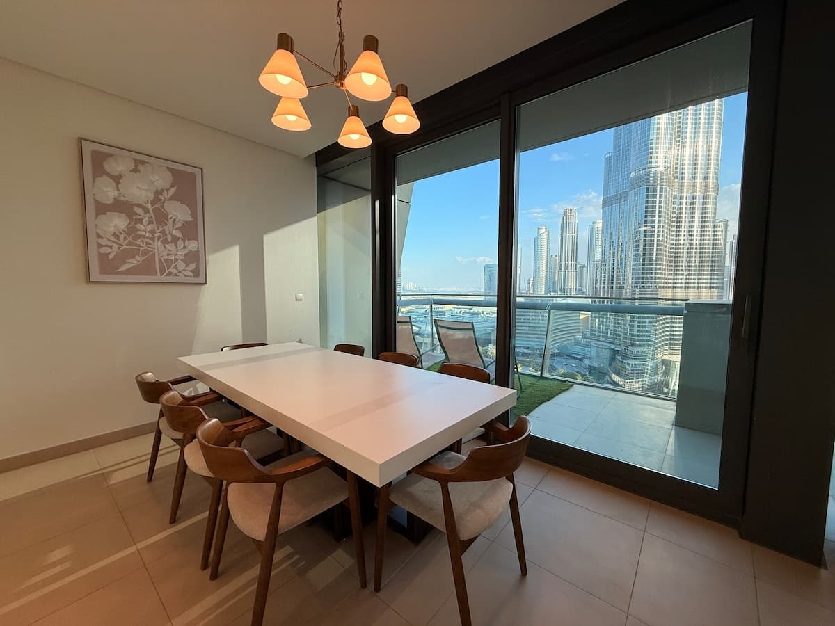 2-Bedroom Apartment · Burj Vista, photo 2