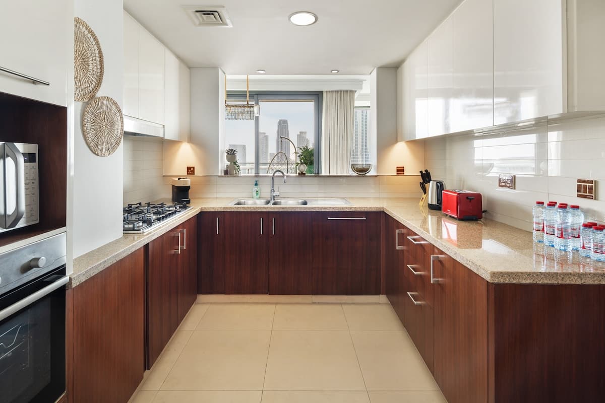 Furnished Apartment with Burj Khalifa + Fountain View · Burj Vista, photo 18