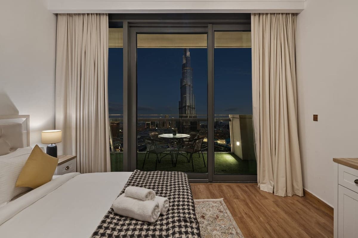 Furnished Apartment with Burj Khalifa + Fountain View · Burj Vista, photo 49