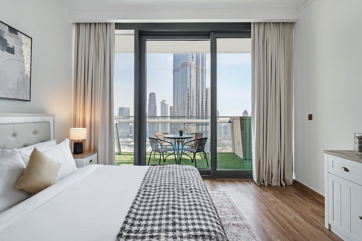 Furnished Apartment with Burj Khalifa + Fountain View · Burj Vista, photo 44