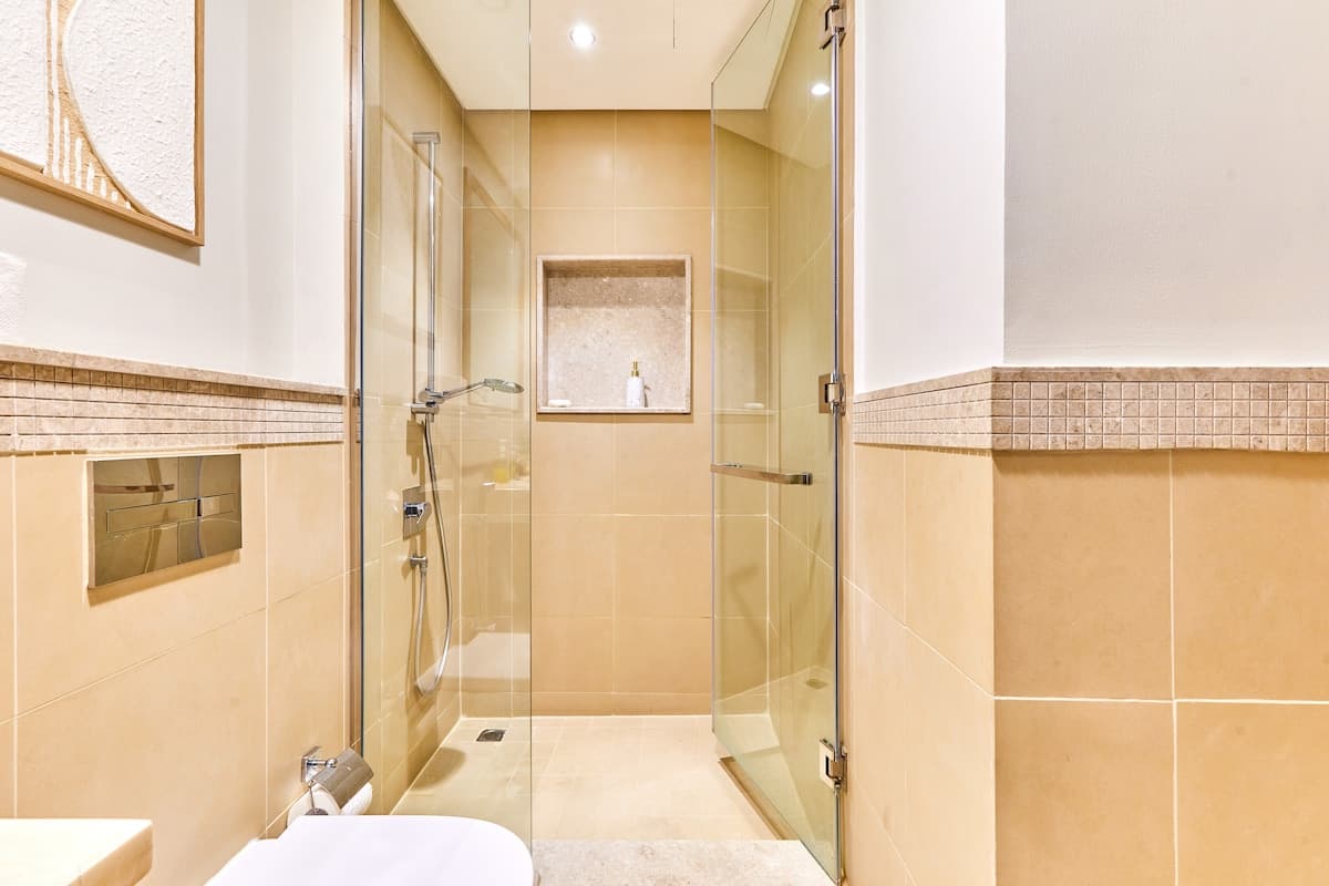 3-Bedroom Apartment · Burj Vista, photo 25