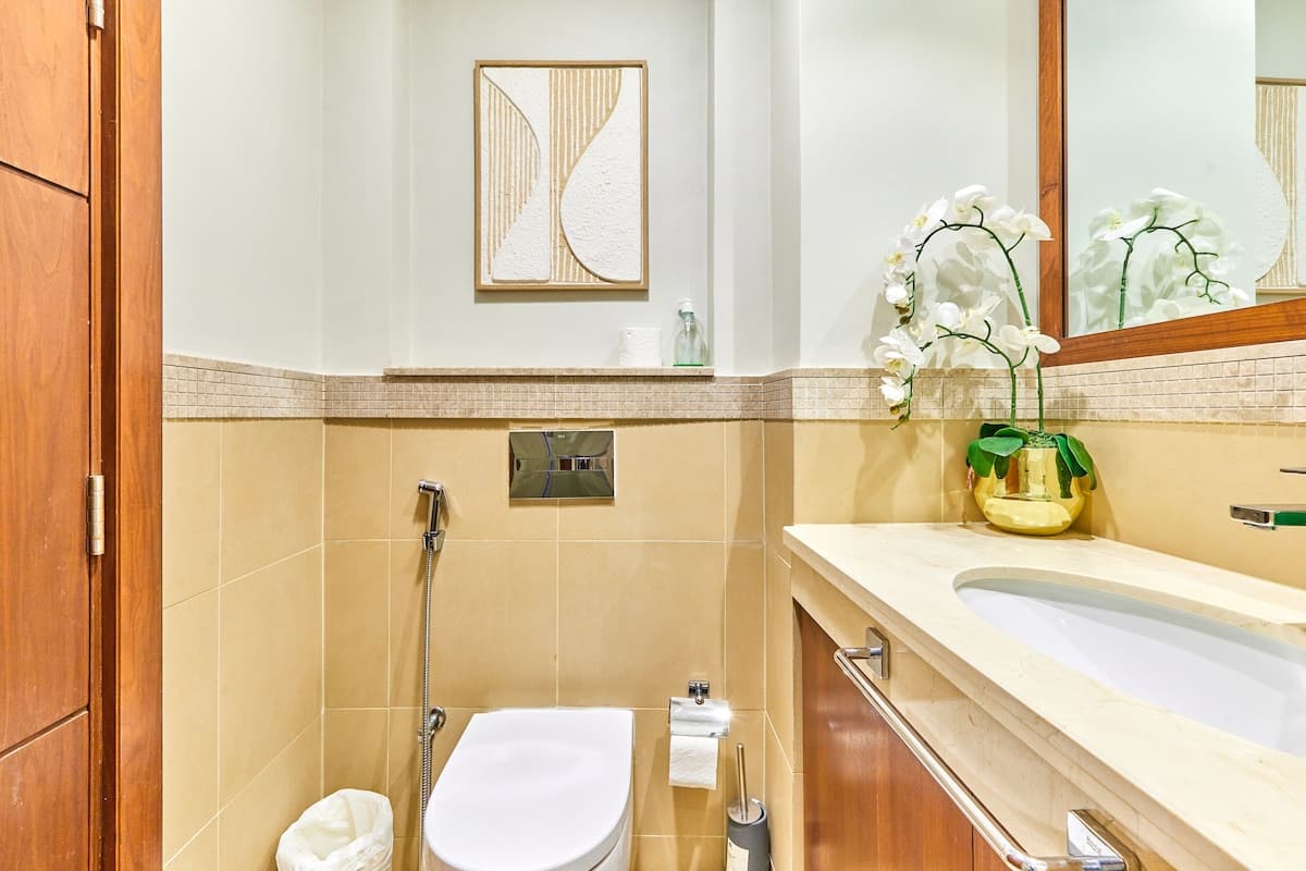 3-Bedroom Apartment · Burj Vista, photo 21